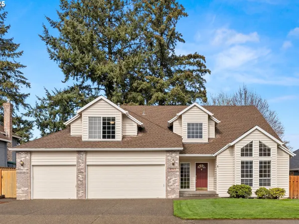 8063 SW Viola St, Tigard, OR 97224