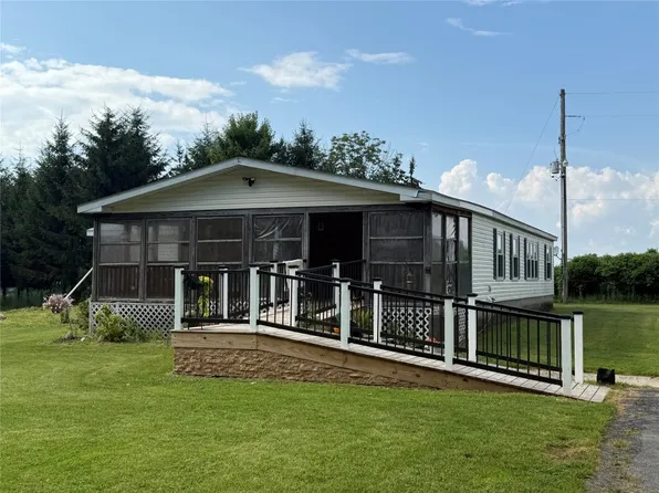 15900 Wattsburg Union Rd, Union City, PA 16438