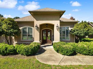 5823 Gregory Rd, Benton, AR 72019