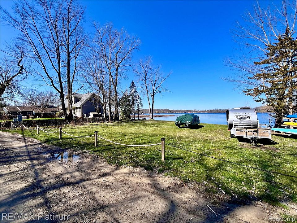 1st image of 11280 Patterson Lake Dr