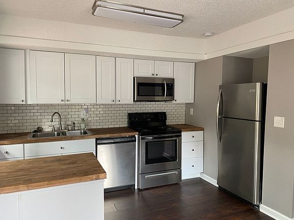 5th image of 6563 S Poplar Woods Cres #1