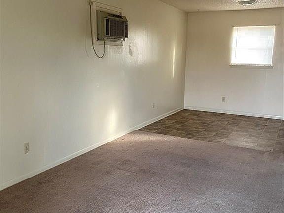 4th image of 207 W Avenue A #Ab