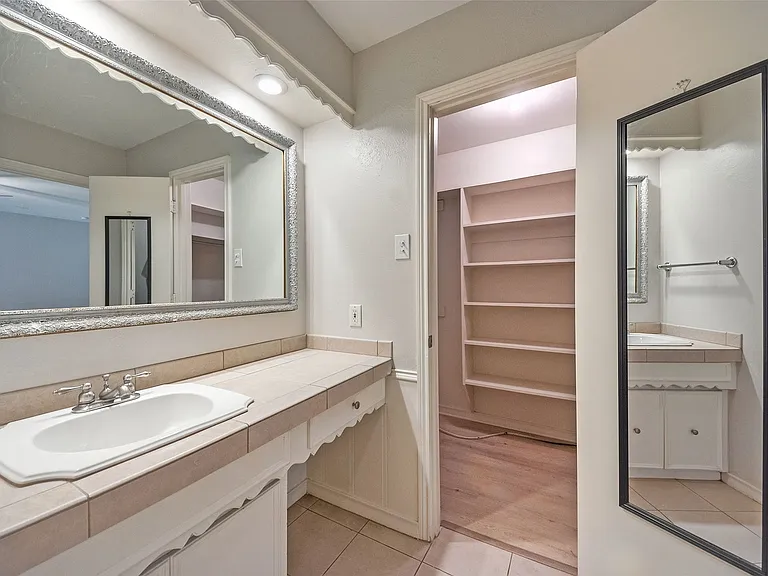 10679 Sandpiper Ln — Photo 4