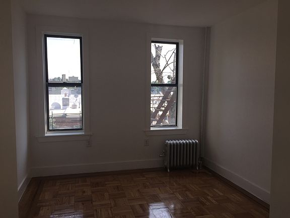 2nd image of 859 42nd St APT 3E