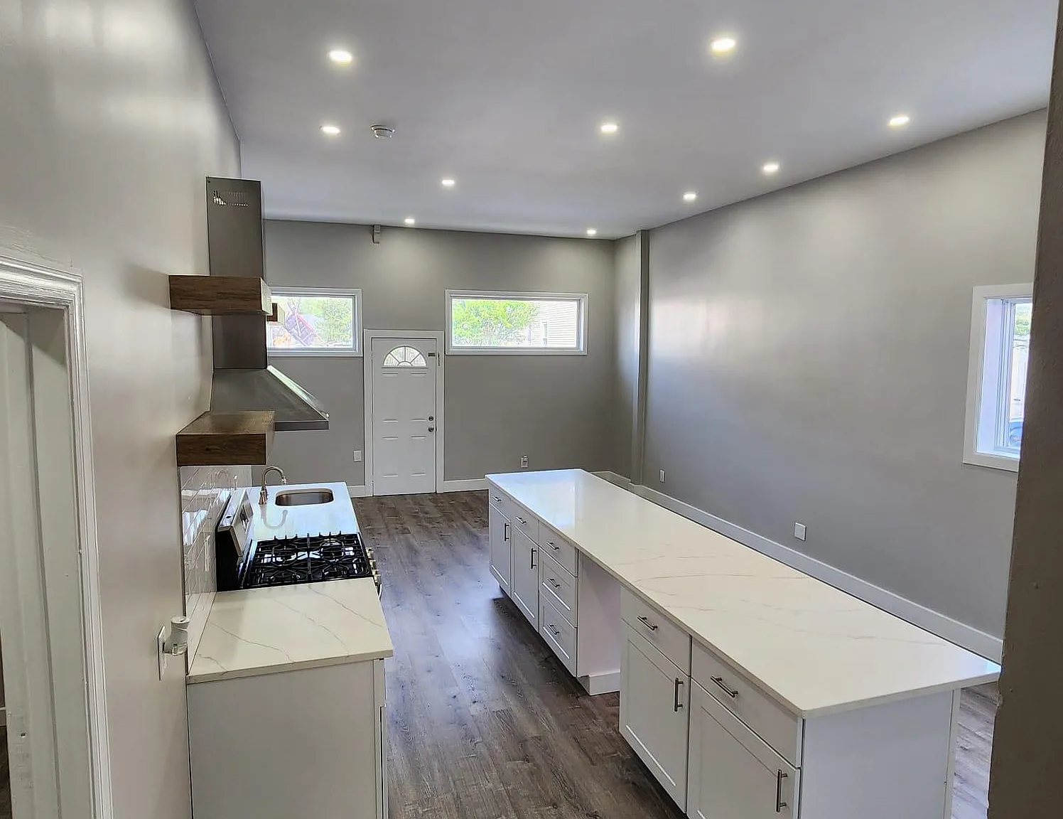 5 bed, $3,000 — Photo 3