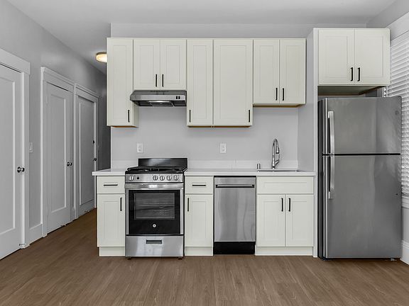 4th image of 325 9th Ave #21