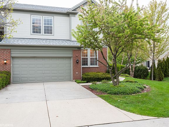 2nd image of 930 Elizabeth Dr #930