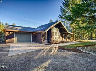 15975 SW Chehalem Way, Hillsboro, OR 97123