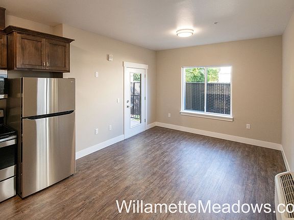 5th image of 2385 Fairgrounds Rd NE #71