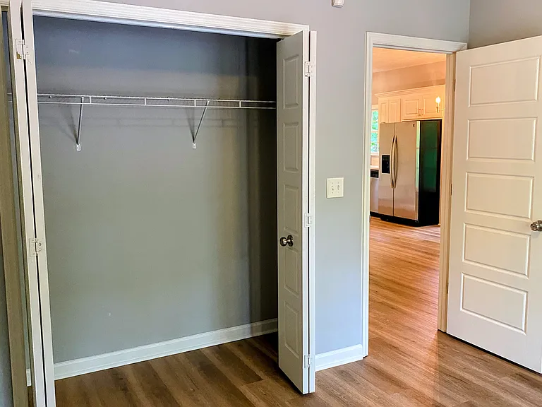 3625 Riviera Dr — Photo 29