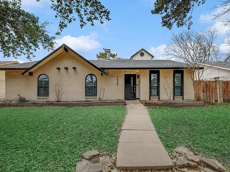 1825 Arundel Dr — Photo 18