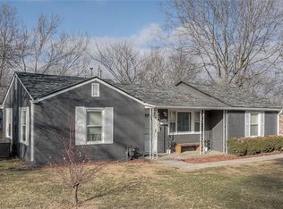 1038 S 50th Dr, Kansas City, KS 66106
