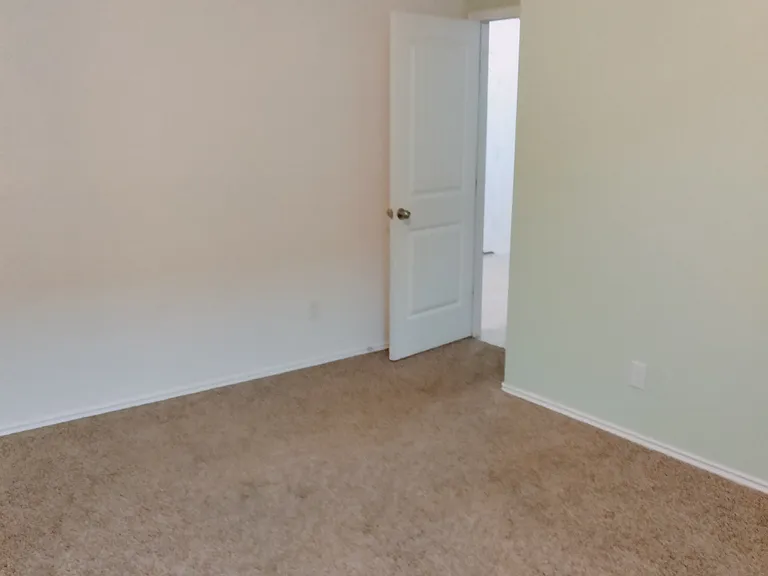 23818 San Barria Dr — Photo 10