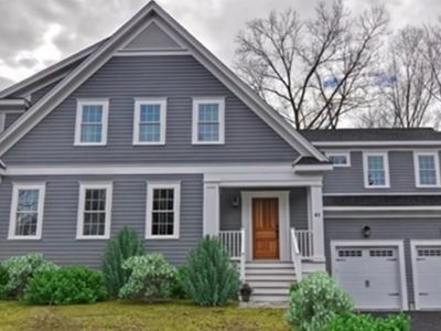 41 Pleasant St, Holliston, MA, 01746