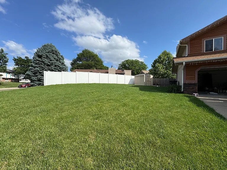 13519 Atwood Ave — Photo 3