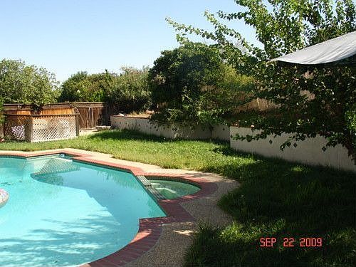2nd image of 809 Gatter Ct