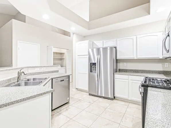221 Teller St, Henderson, NV 89074