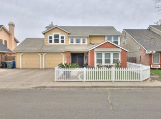 2820 Glasgow Dr, Ceres, CA 95307