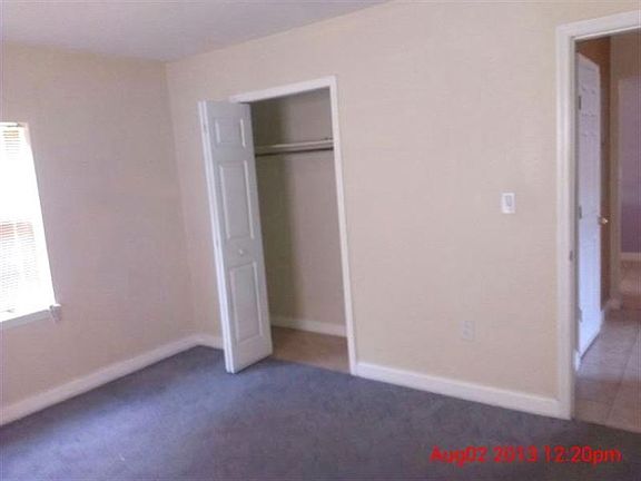 5th image of 1725 E 28th St