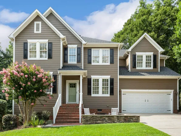 2213 Wakespring Ct, Raleigh, NC 27614