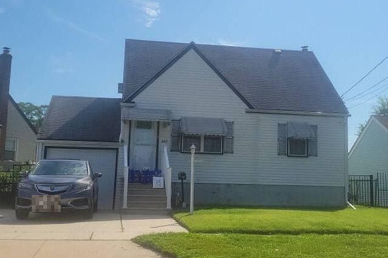 1st image of 937 Carter Ave