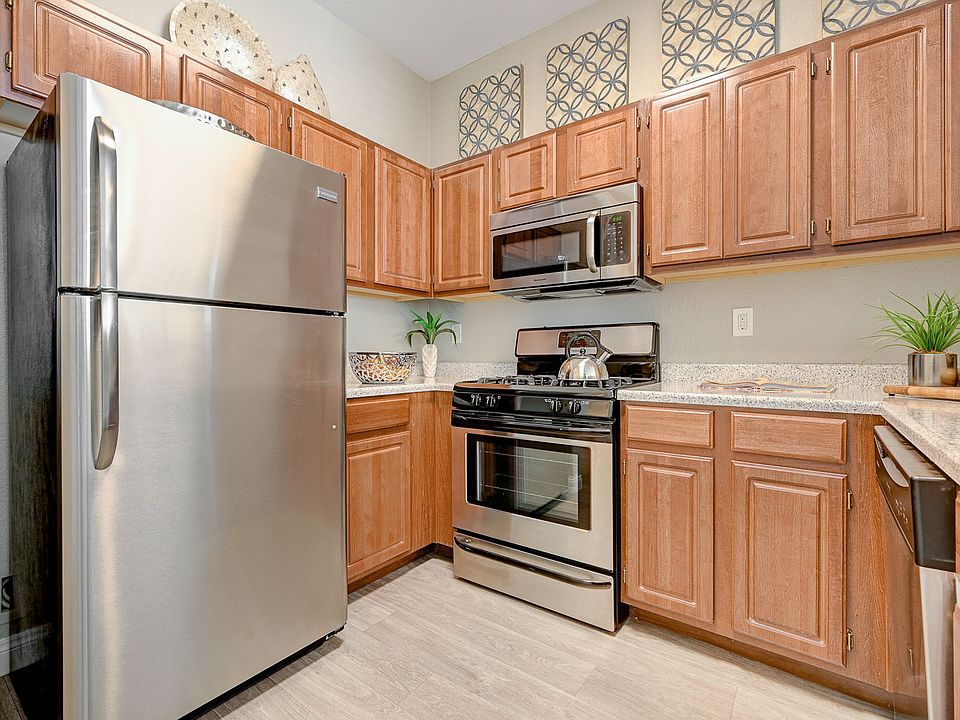 1st image of 451 Crestdale Ln #175