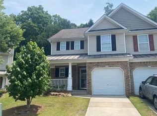575 Fox Creek Xing, Woodstock, GA 30188