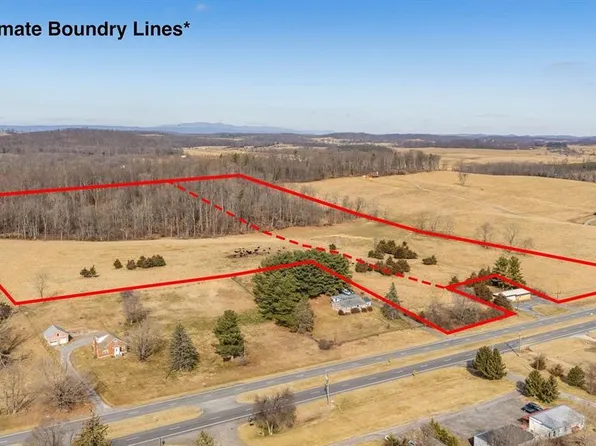 N Lee Hwy, Raphine, VA 24472