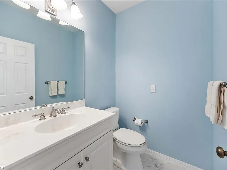 816 Turkey Oak Ln — Photo 25