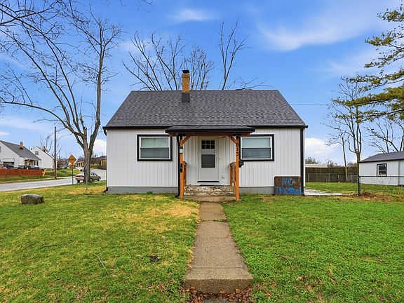 2nd image of 813 Cosler Dr