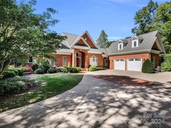 181 Coxe Ridge Rd, Rutherfordton, NC 28139