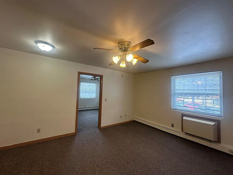 Apex Apartments — Photo 12