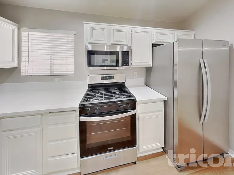 1121 Indian Hedge Dr — Photo 7