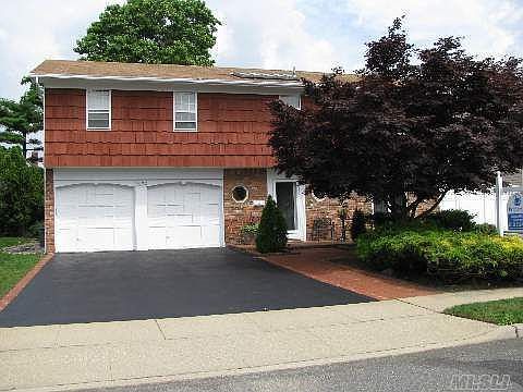 1st image of 2679 Rebecca St