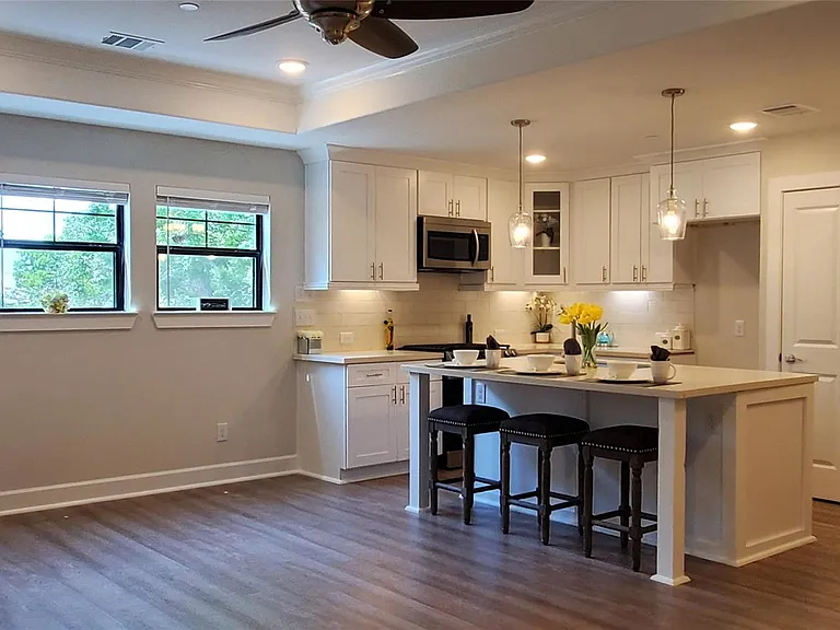 1415 E April Villas Villas #B — Photo 6