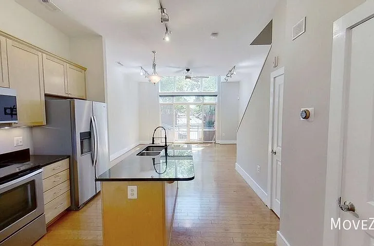 444 Blount St #106 — Photo 25