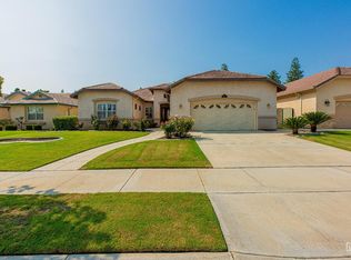 10011 Rosebud Ave, Bakersfield, CA 93311