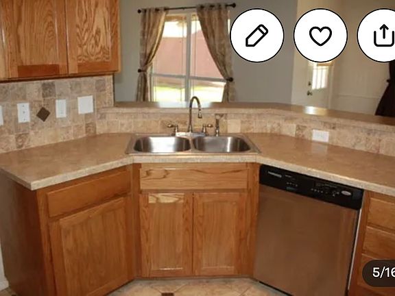 5th image of 5801 Coral Way