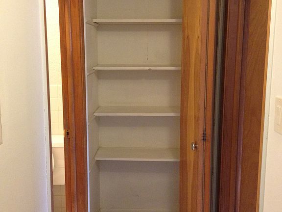 4th image of 7855 S Kedzie Ave APT 2B