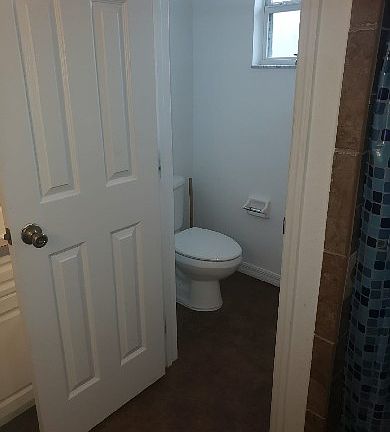 3rd image of 1904 Drum Dr