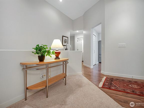 4th image of 16912 River Rock Drive