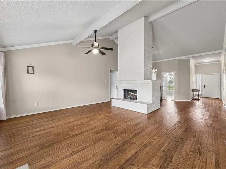 10131 Golden Sunshine Dr — Photo 6