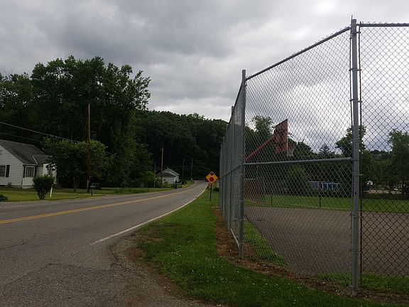 5th image of 1147 Potts Ln