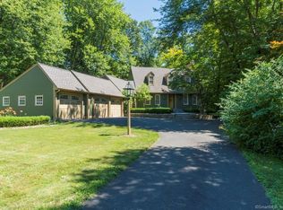 128 Leigh Gate Rd, Glastonbury, CT 06033