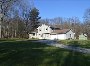 12830 Butternut Rd, Burton, OH 44021