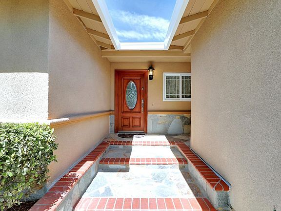 5th image of 3327 Forbes Ave