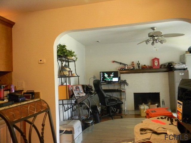 2nd image of 224 Walker St