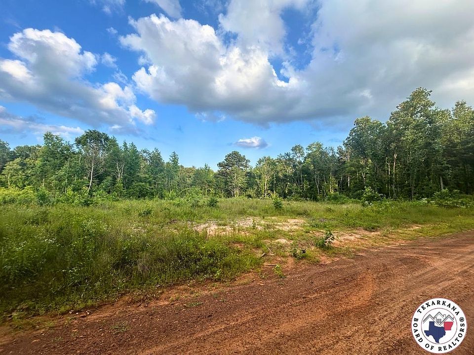 1st image of 6 Ac Cres #2349