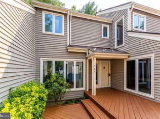 11565 Brass Lantern Ct, Reston, VA 20194