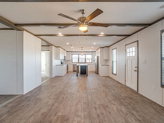 4th image of 41 Kenzi Dr